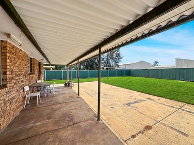 14 Springfield Way, Dubbo