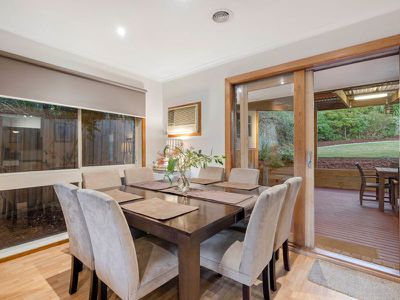 4 Poplar Grove, Langwarrin