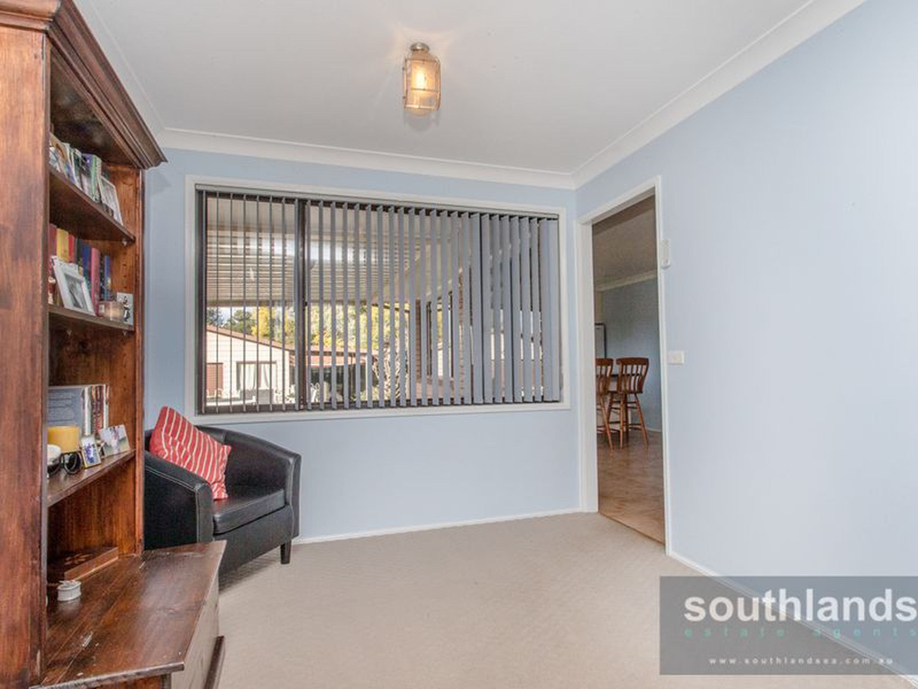 6 Morrel Place, KINGSWOOD