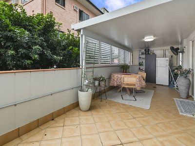 1 / 275 ESPLANADE, Cairns North