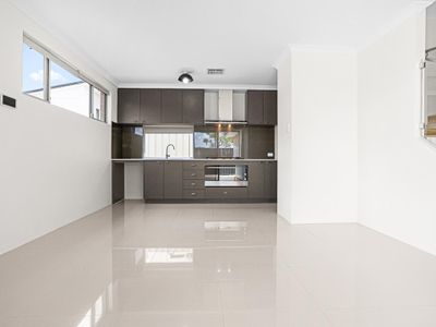 2 Troytown Way, Melville