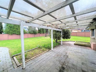 66 Cottonwood Drive, Eglinton