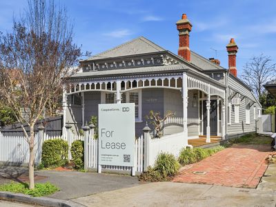 211 Douglas Parade, Newport