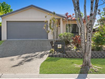 17 Finniss Crescent, Bentley Park
