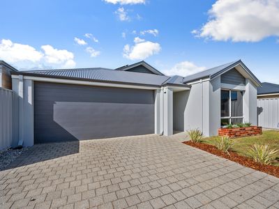 16 Modena Road, Piara Waters