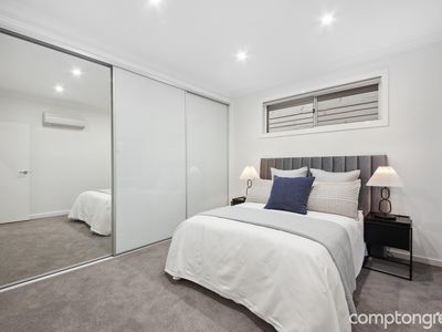86 Coronation Street, Kingsville