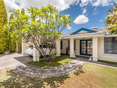 40 Delphine Ave, Dianella