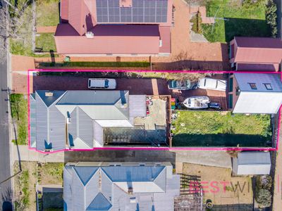 218 Rocket Street, Bathurst