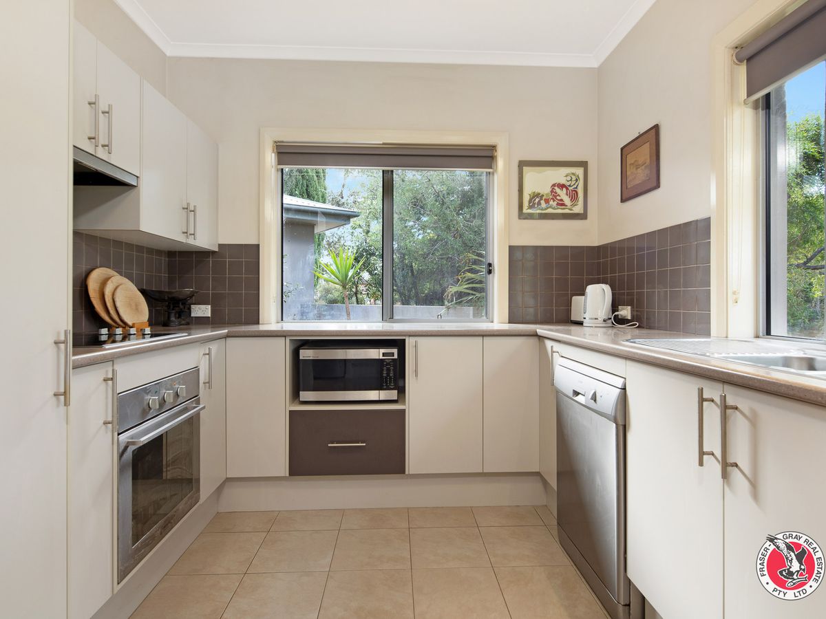 8 Angle Street, Broulee FraserGray Real Estate