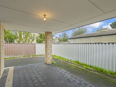 2 / 99 Manning Road, Manning