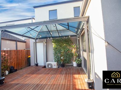18 Meranti Close, Narre Warren
