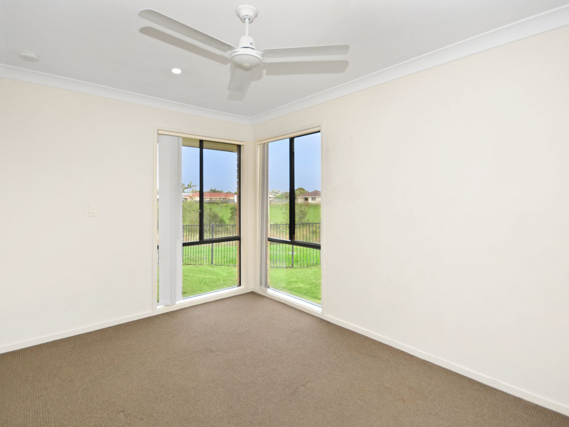 35 Oxford Street, North Booval