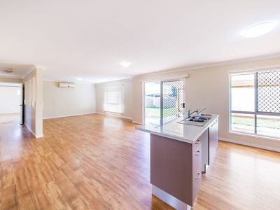 41-43 Rosella Parade, Kingaroy