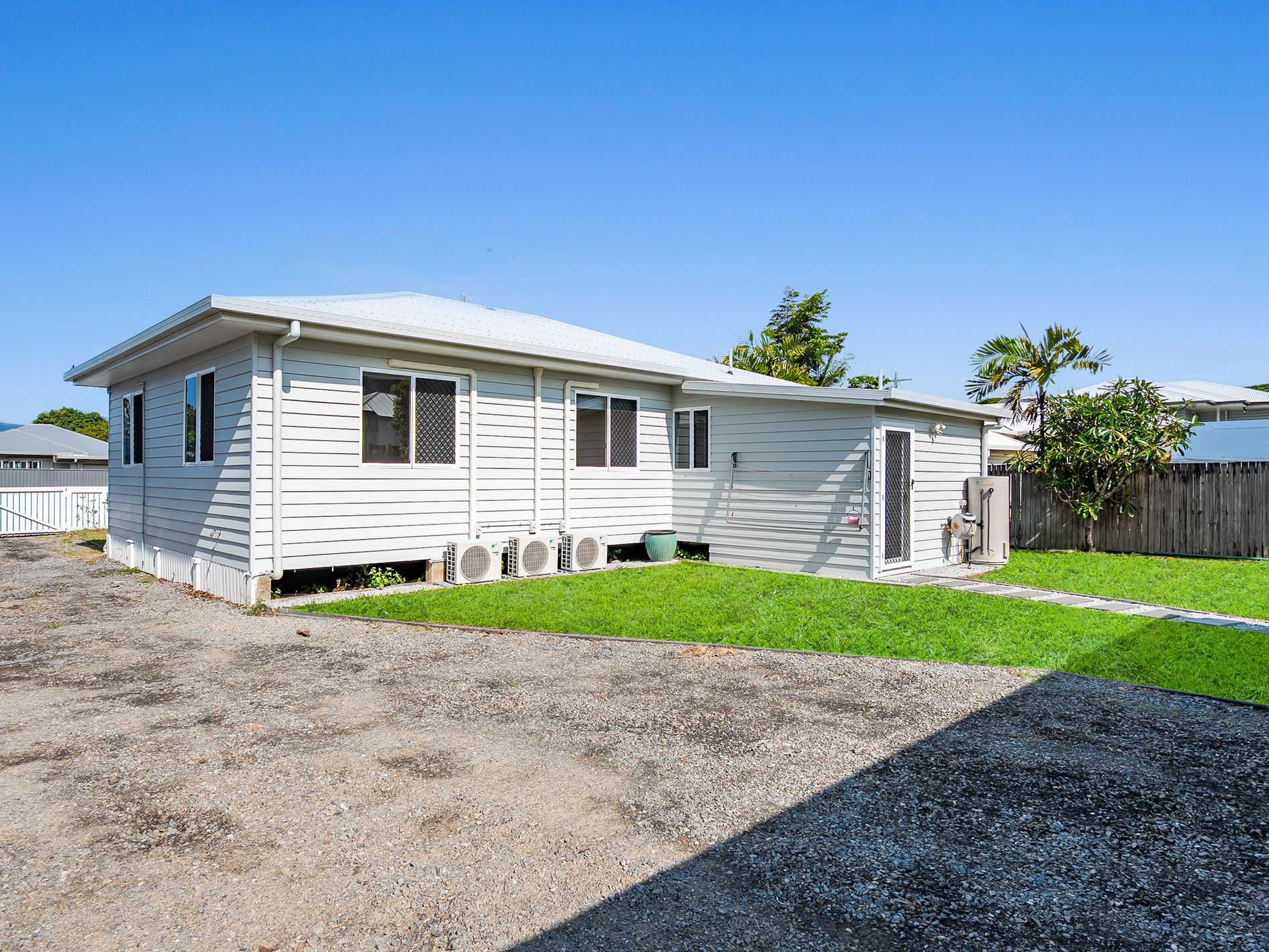 27 Yarrum Street, Earlville