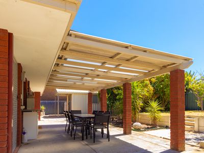 4 Haynes Court, Kardinya
