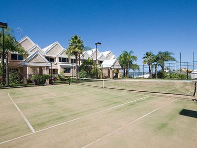 37 / 3 Marina Crescent, Hollywell