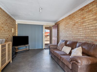 2 / 512 Hannan Street, Kalgoorlie