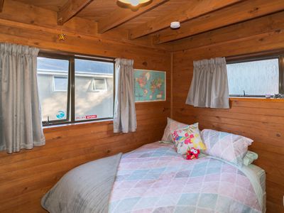 2/114 Harbour Tce, North Dunedin