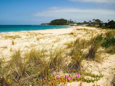 8 Mitchell Parade, Mollymook