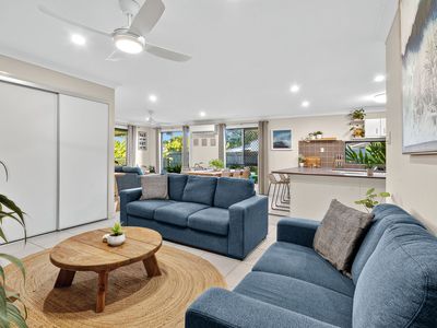 7 Karora Road, Beachmere