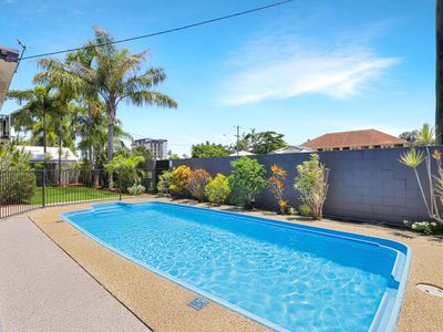 5 / 281 Lake Street, Cairns North