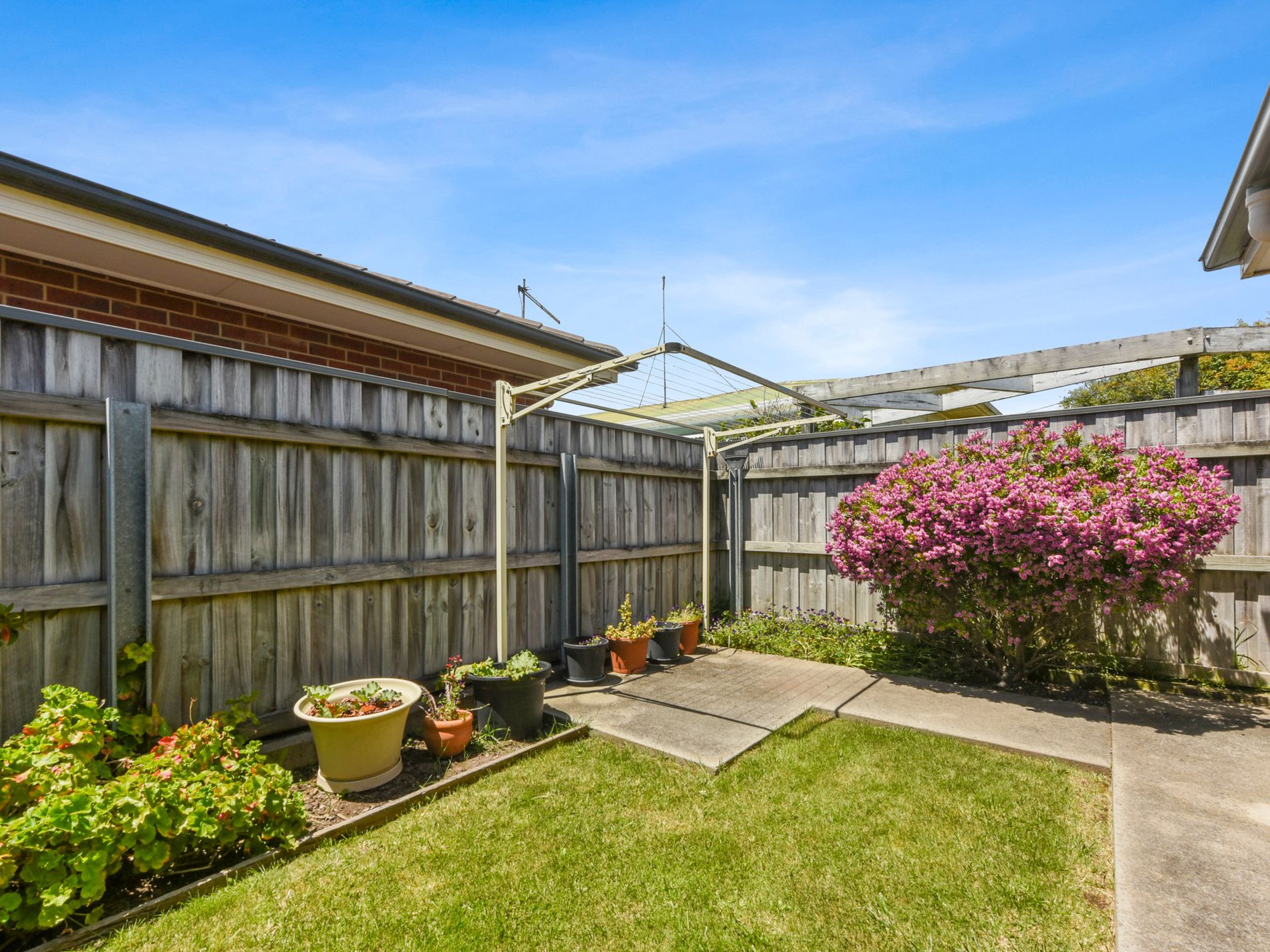 3 / 14 Macquarie Street, George Town