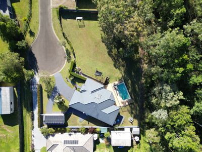 19 Teneale Place, Glass House Mountains