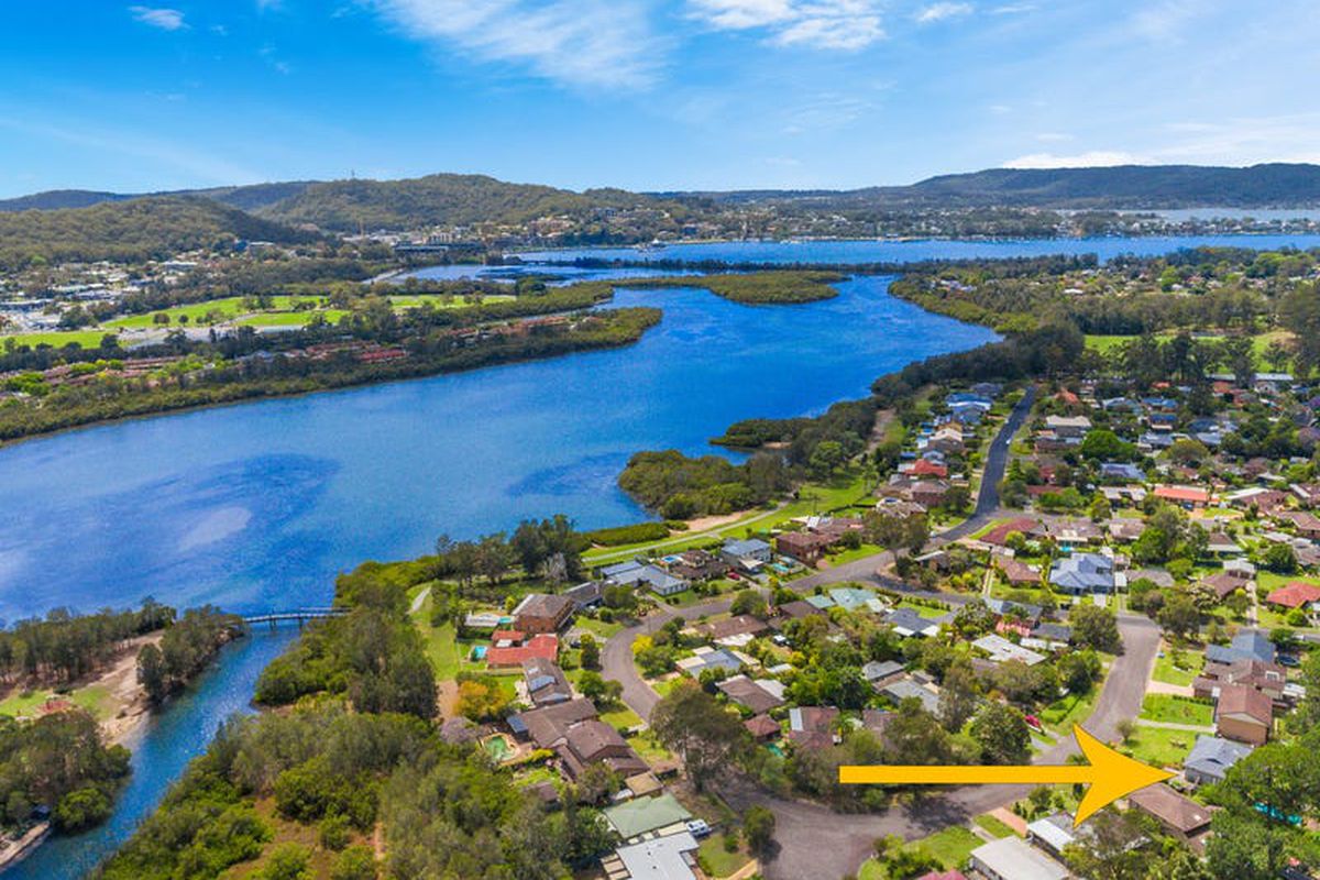 7 Bayline Drive, Point Clare