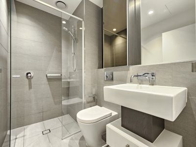 2404 / 260 Spencer Street, Melbourne