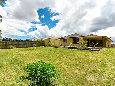 3 Lake Cootharaba Pl, Logan Reserve