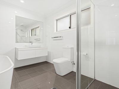 36a Bridge Avenue, Oak Flats