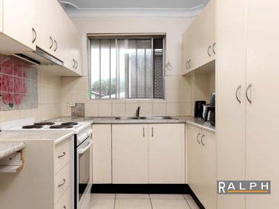 5 / 2 Boorea Avenue, Lakemba