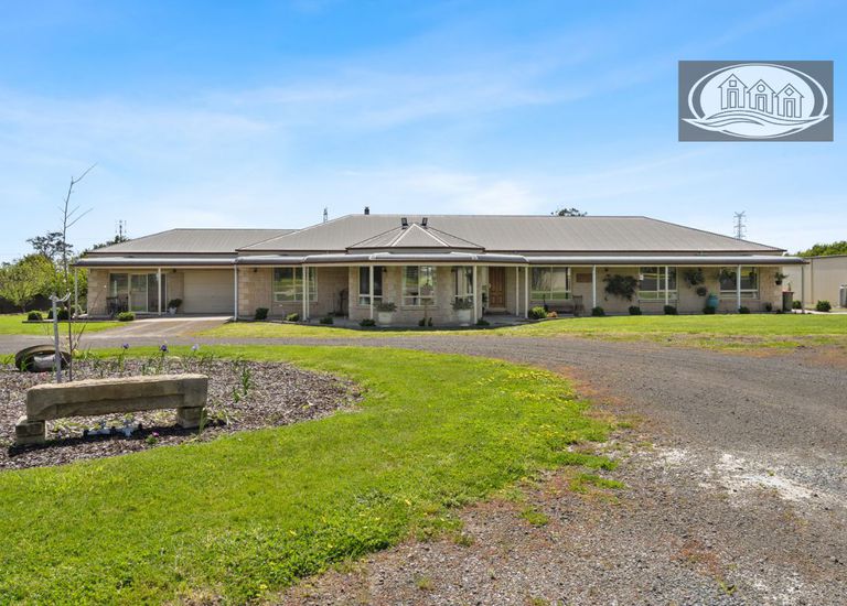 231 Golf Course Road, Heywood