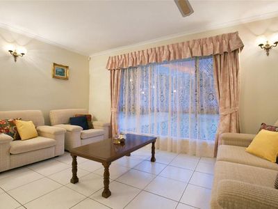 27 Passerine Drive, Rochedale South