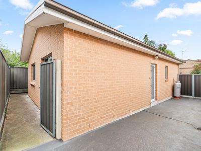 24A Hassall Street, Smithfield