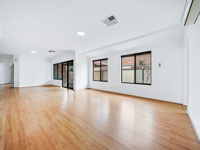 293 Wentworth Parade, Success