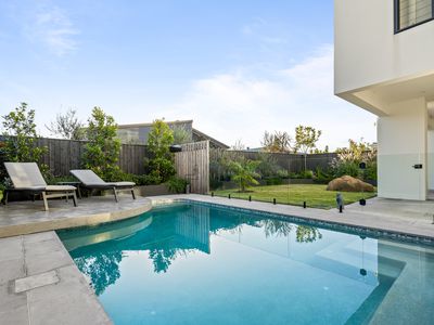 6 Bathers way, Morisset Park