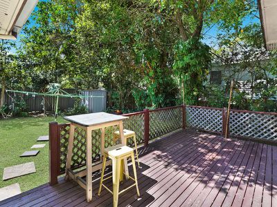 9 Palm Drive, Mooloolaba