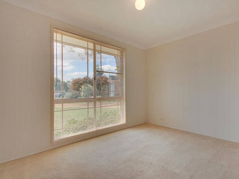 21 Nydeggar Avenue, Glenwood
