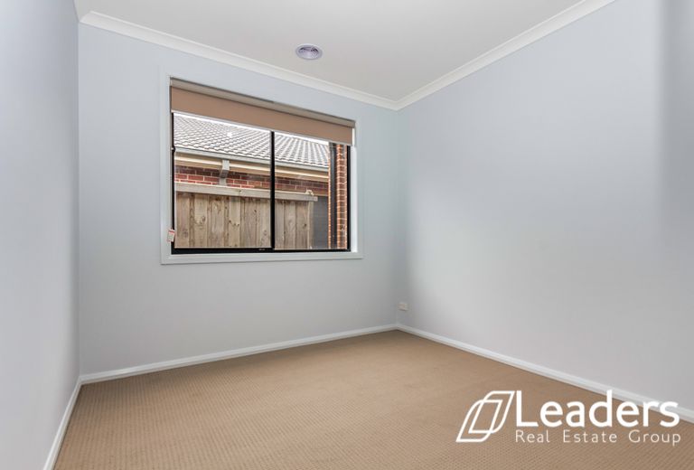 15 Ayrshire Way, Clyde North