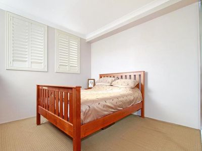 9 / 5-7 Princes Highway, Figtree