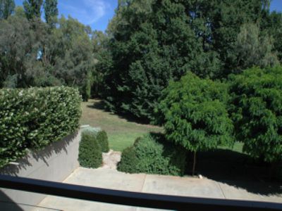 2 Bindi Court, Lavington