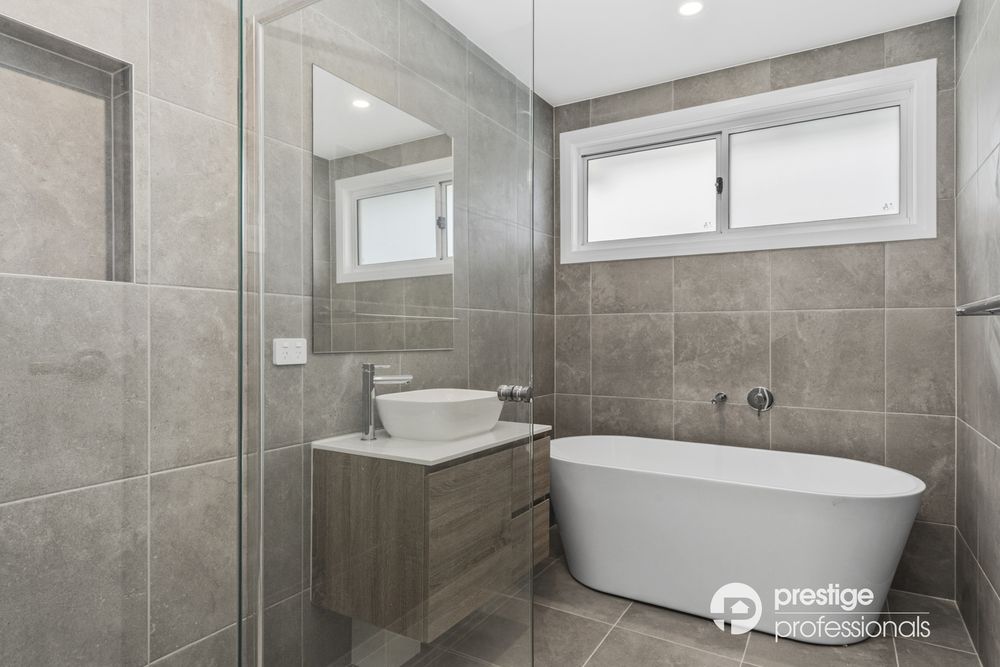 72 Eighth Avenue, Austral