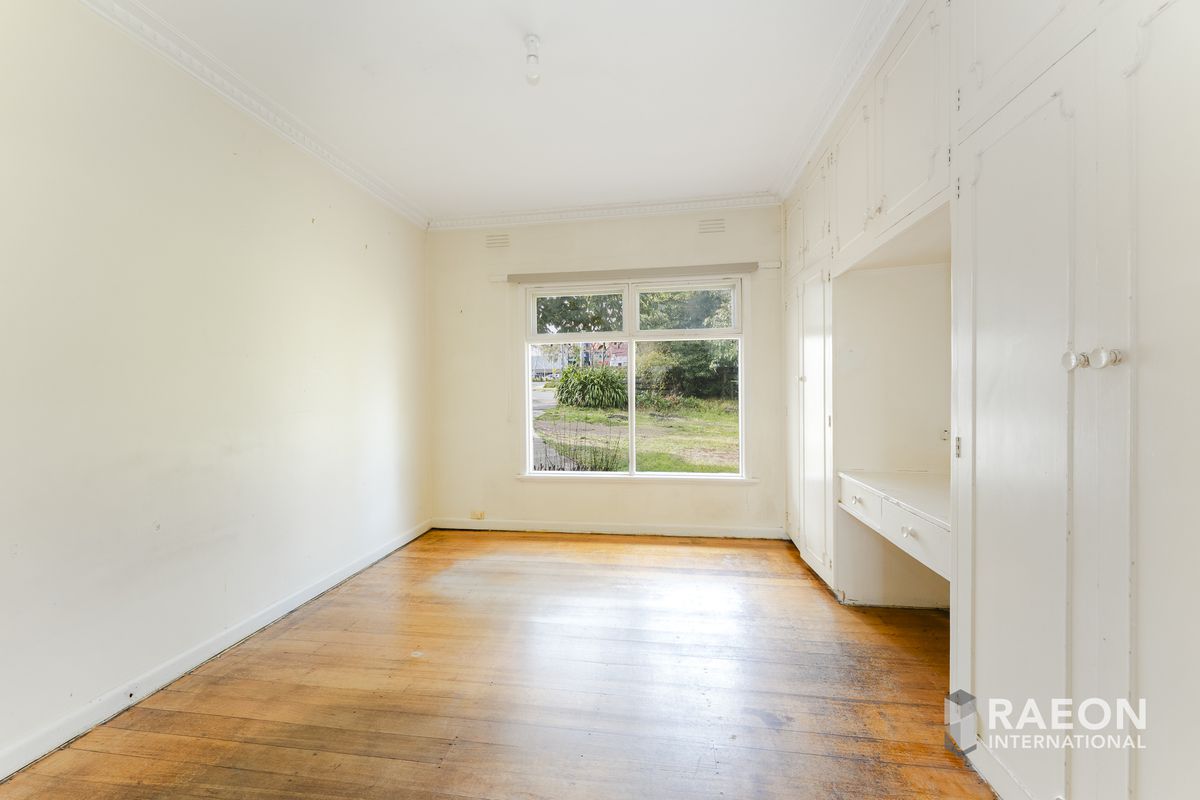 648 Warrigal Rd, Malvern East