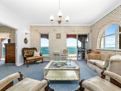 1 Mary Street, Watermans Bay