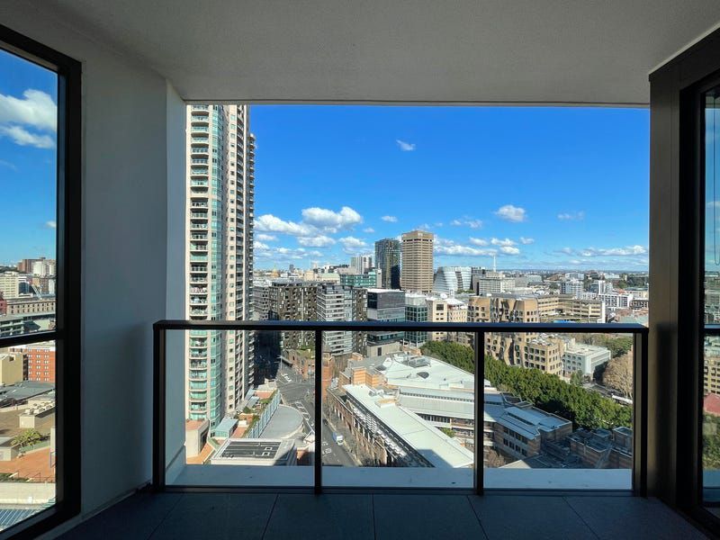 2302 / 82 Hay Street, Haymarket