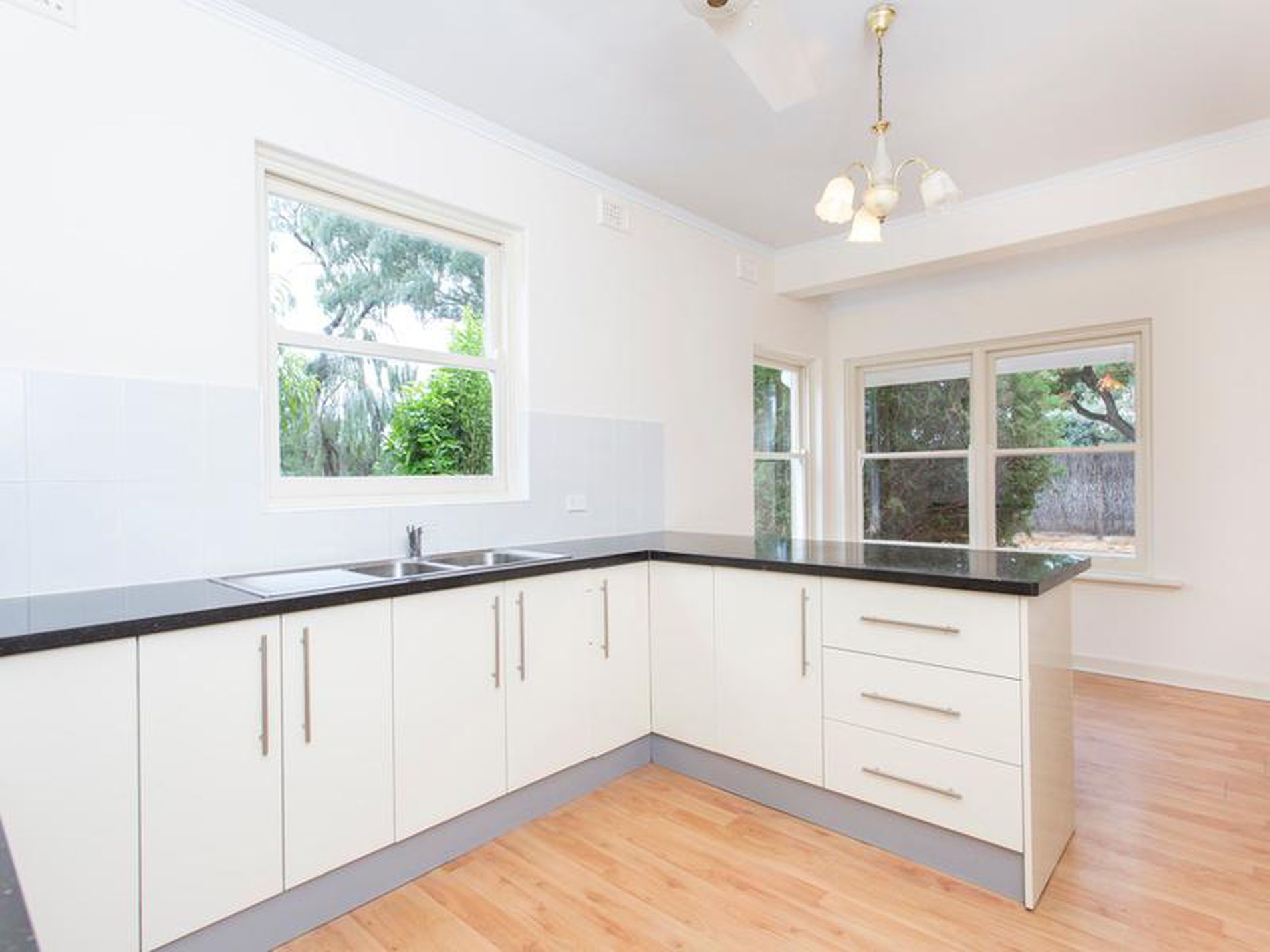 40 Springbank Road, Panorama