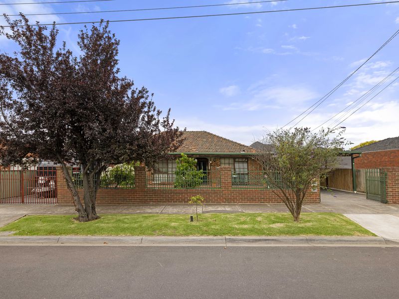 11 Graves Street, Essendon