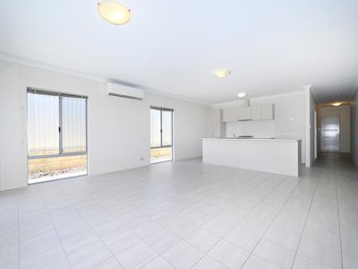 3 Canister Rise, Alkimos