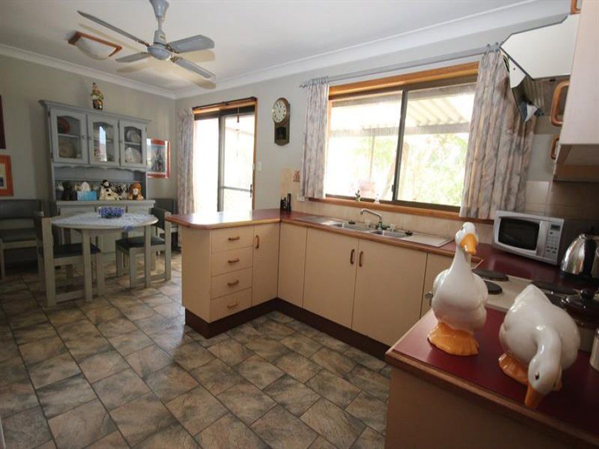 42 Francis Ave, Lemon Tree Passage, Lemon Tree Passage - Thumbnail 7